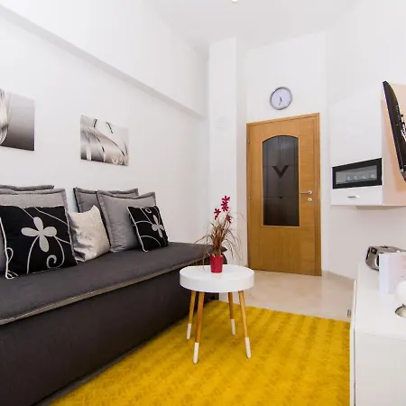 Daire Nikaroni-1 By Interhome *